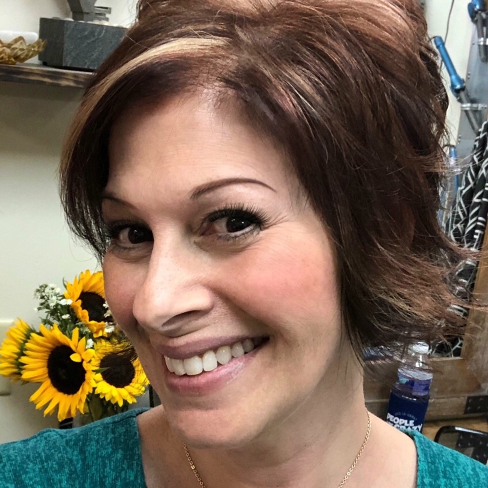 Meet your Posher, Sandra